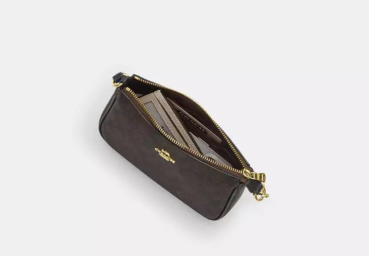 Nolita 19 In Signature Canvas